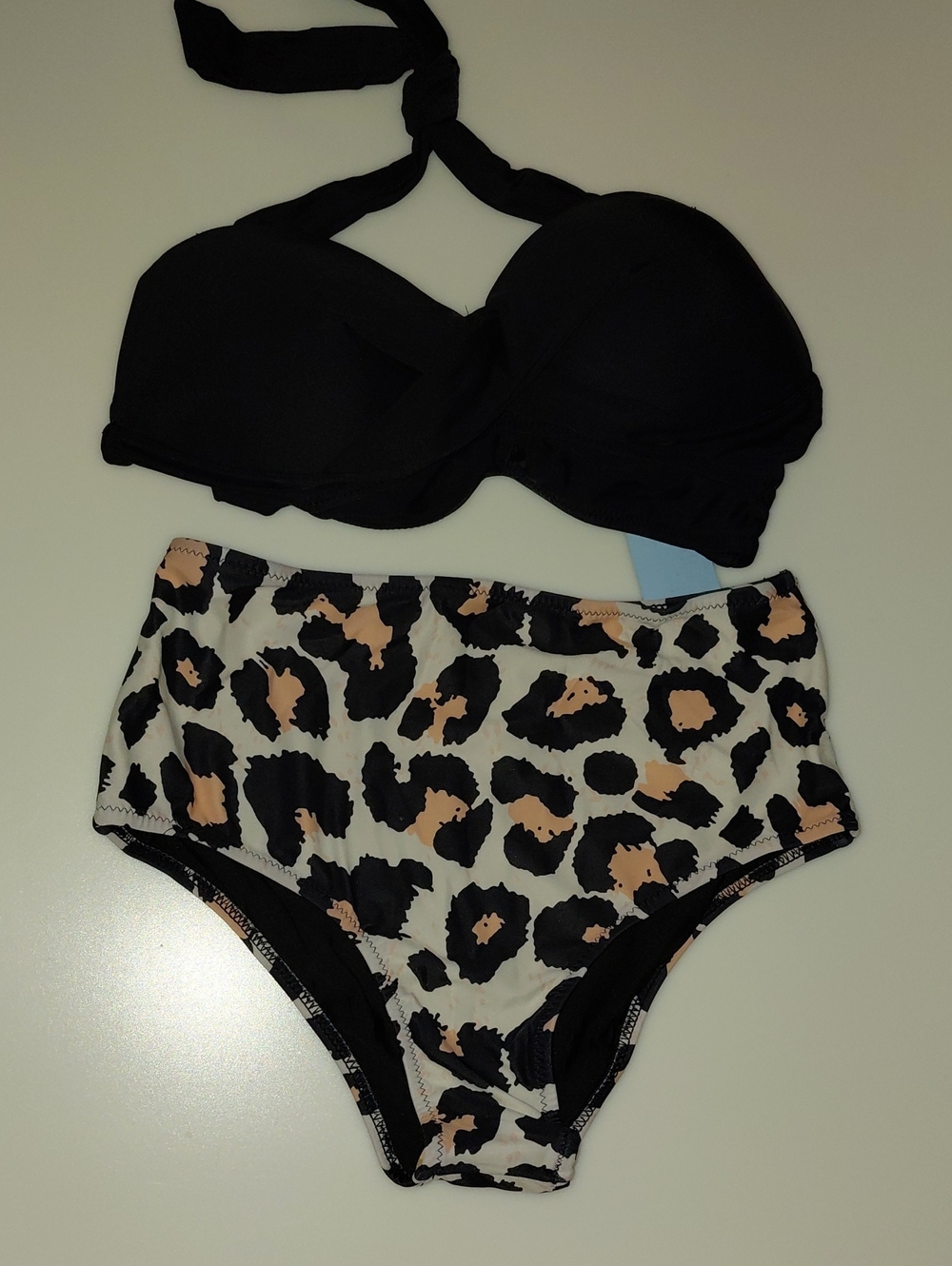 NWT Size SYounique Black Halter Bikini Top with Leopard-Print High-Waist Bottoms
